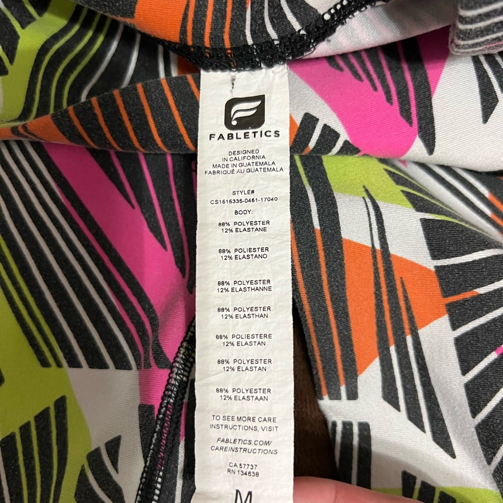 Bundle Deal. 6 Woman’s Size Medium Bundle Of Fabl… - image 6